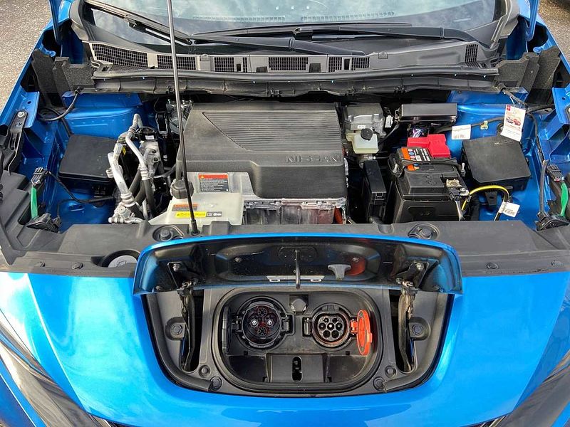 Nissan Leaf N-Connecta 40 kWh Klima. CAM Sitzh.