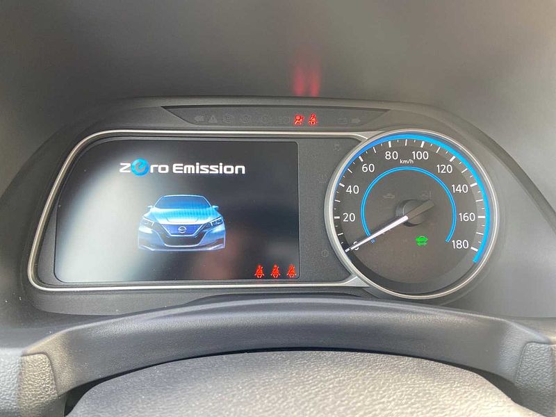 Nissan Leaf N-Connecta 40 kWh Klima. CAM Sitzh.